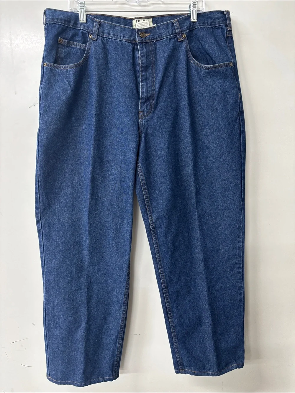 Relaxed Fit Men's Indigo Jeans - Classic Casual Style